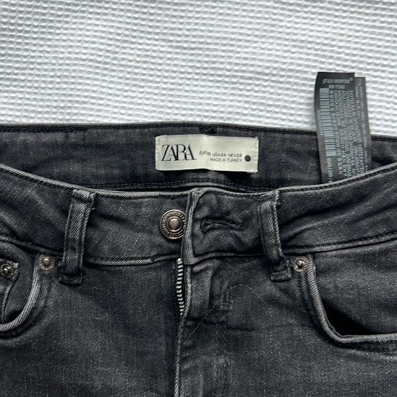 Zara Skinny jeans in faded black, size 4/26 - Picture 5 of 9